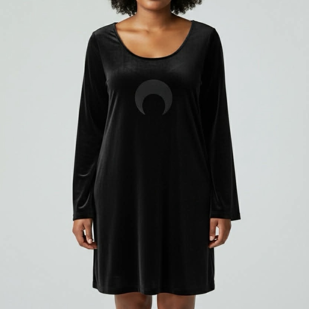 NWOT Smak Parlour Size 1X Black Long Sleeve Dress with Moon Design